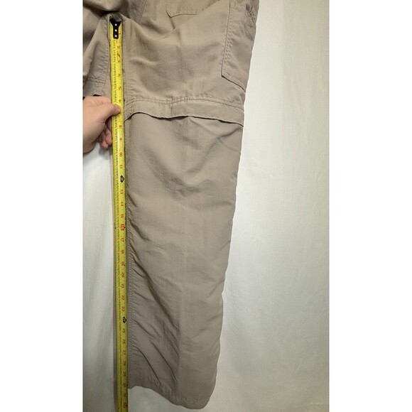 The North Face Men’s Convertible Cargo Pants Shorts Pockets Beige Nylon Hiking - Picture 6 of 16